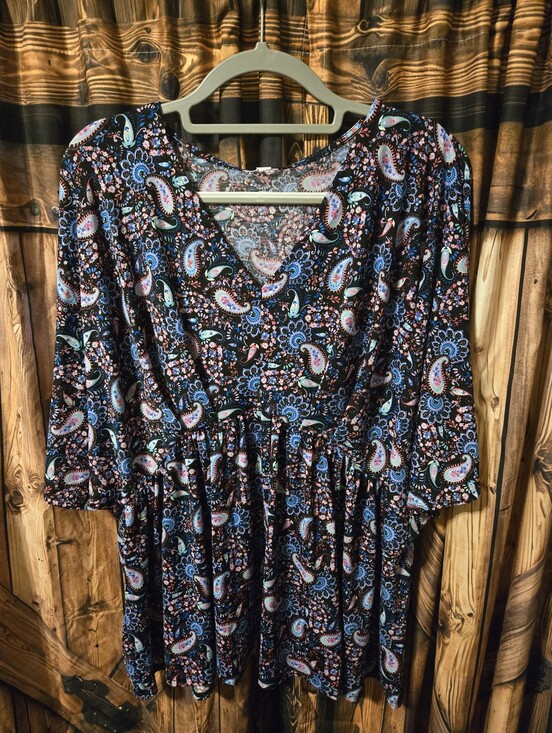 Dear Scarlett Tops - Dear Scarlet Paisley top XL Boho y2k